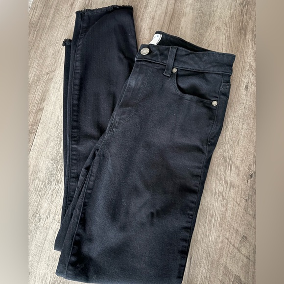 PAIGE Women's Black Skinny Jeans - Picture 4 of 7